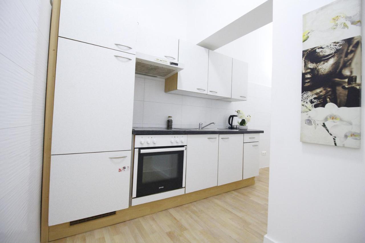 Premier Double Room Th A Vienna Esterno foto