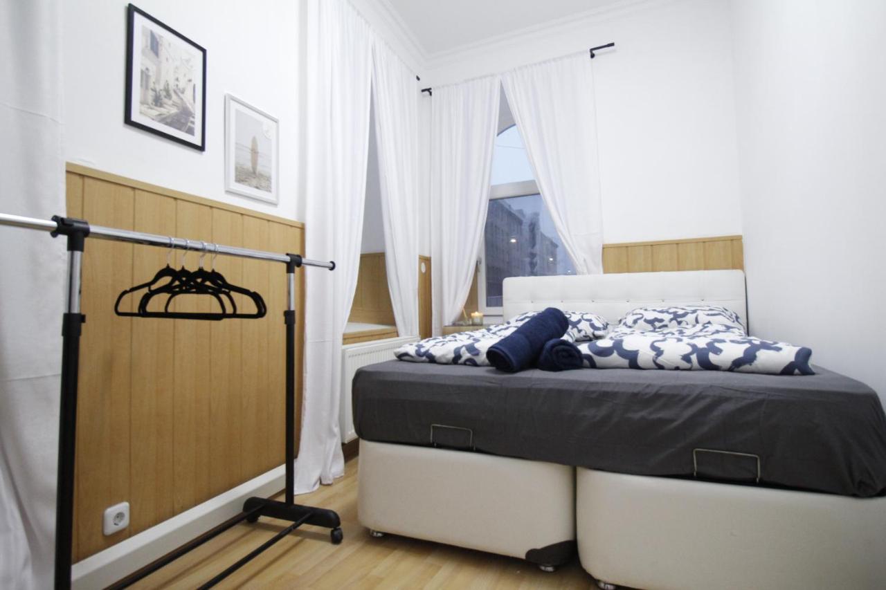 Premier Double Room Th A Vienna Esterno foto