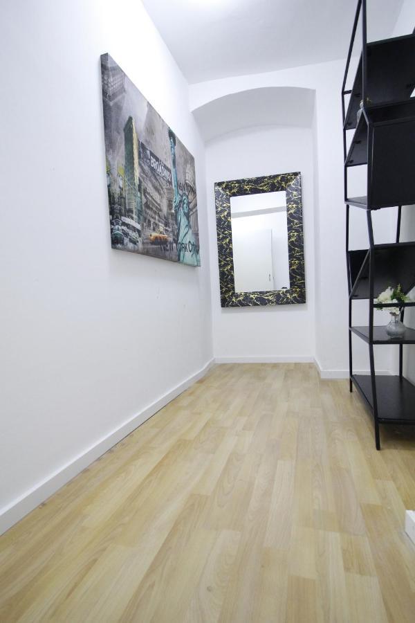 Premier Double Room Th A Vienna Esterno foto